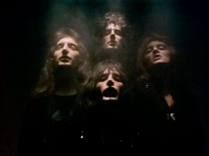 Queen cantando(Cortesía)