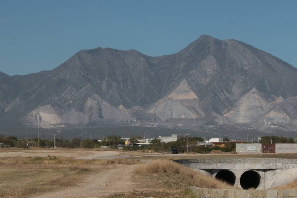 Nuevo León es omiso en daños que causan las pedreras