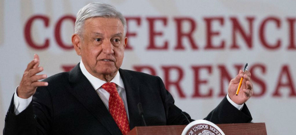 Critica AMLO departamentos “bien montados y elegantes” de García Luna en Miami