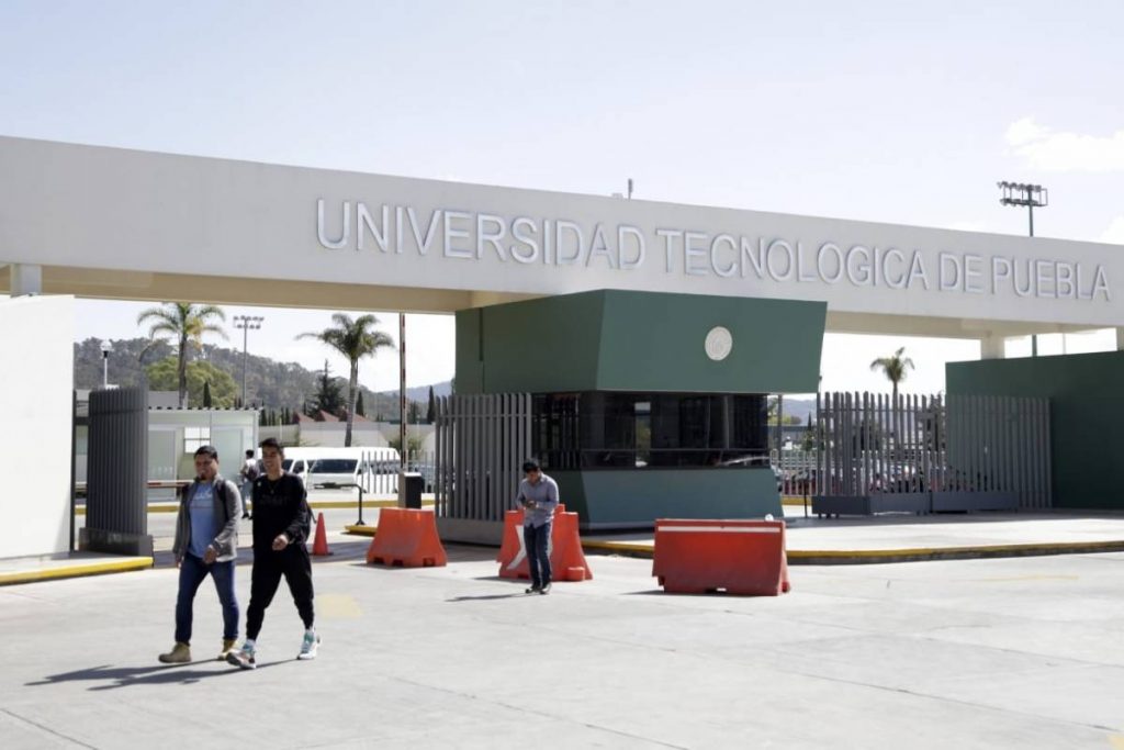 Amenaza de tiroteo en la Universidad Tecnológica de Puebla moviliza a policías