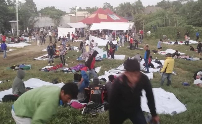 Caravana migrante. Hondureños harán huelga de hambre si México no les permite el paso | El Universal