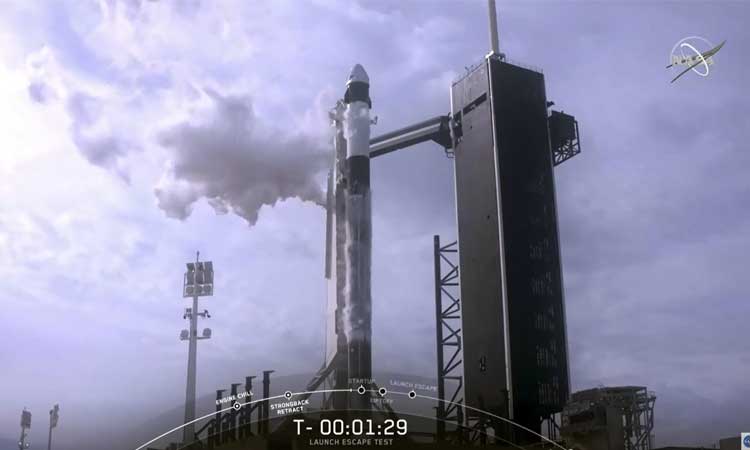 SpaceX realiza lanzamiento de prueba exitoso; será el último sin personas a bordo