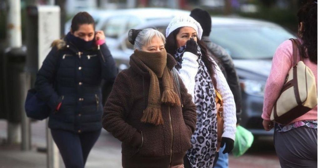 Clima de esta noche: lluvias puntuales fuertes en sureste de México