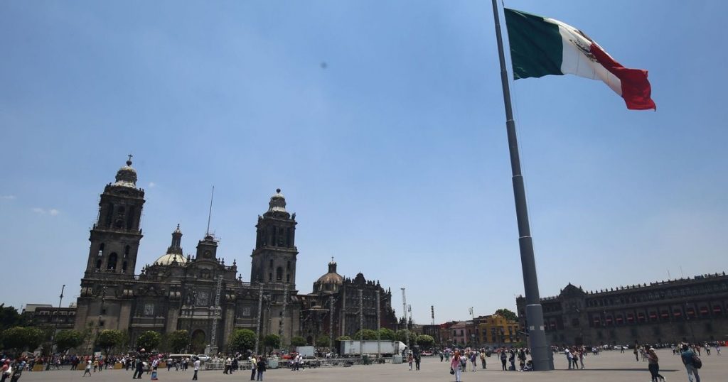 Grupos financieros consultados por Citibanamex calculan que PIB de México crecerá 0.9% en 2020